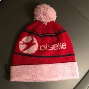 Oiselle logo Pom beanie